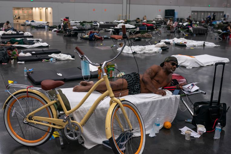 A cooling center in the Portland Convention Hall, where residents can take shelter from the heat.  Getty Images 