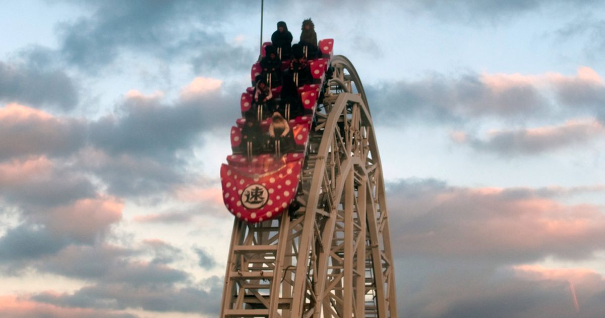 The world's fastest roller coaster shuts down after broken bones |  Abroad