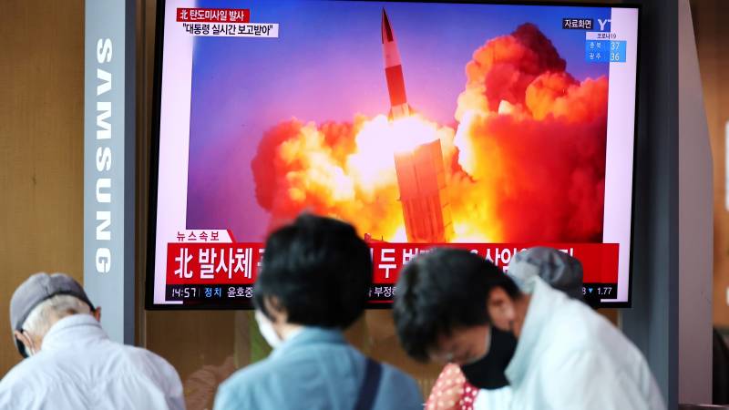 North Korea conducts a new missile test and attacks the United States