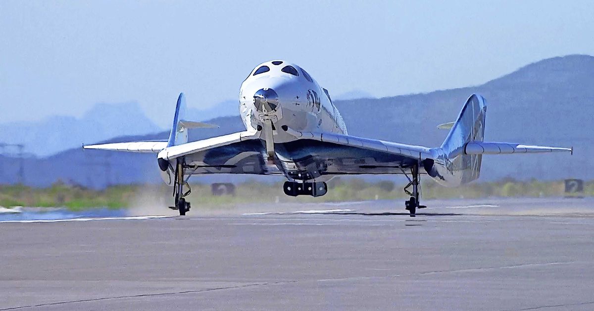 The US regulator has suspended Virgin Galactic from operating after an overseas space travel accident