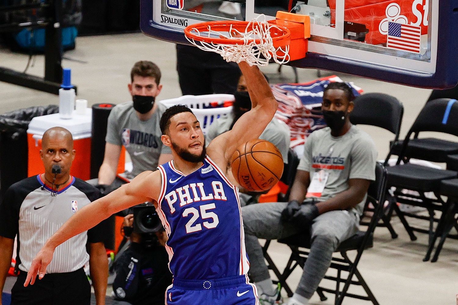 Sixers fans react to Ben Simmons as he reappears in Philadelphia after Holdout - CBS Philly