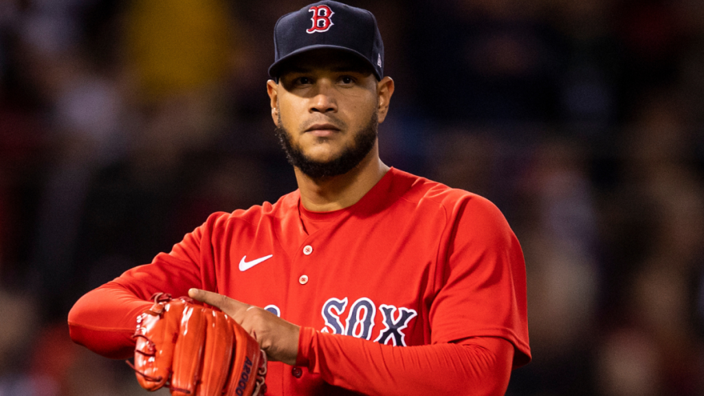 Red Sox manager Alex Cora explains why he was upset with Eduardo Rodriguez for Carlos Correa's mockery of the Astros star
