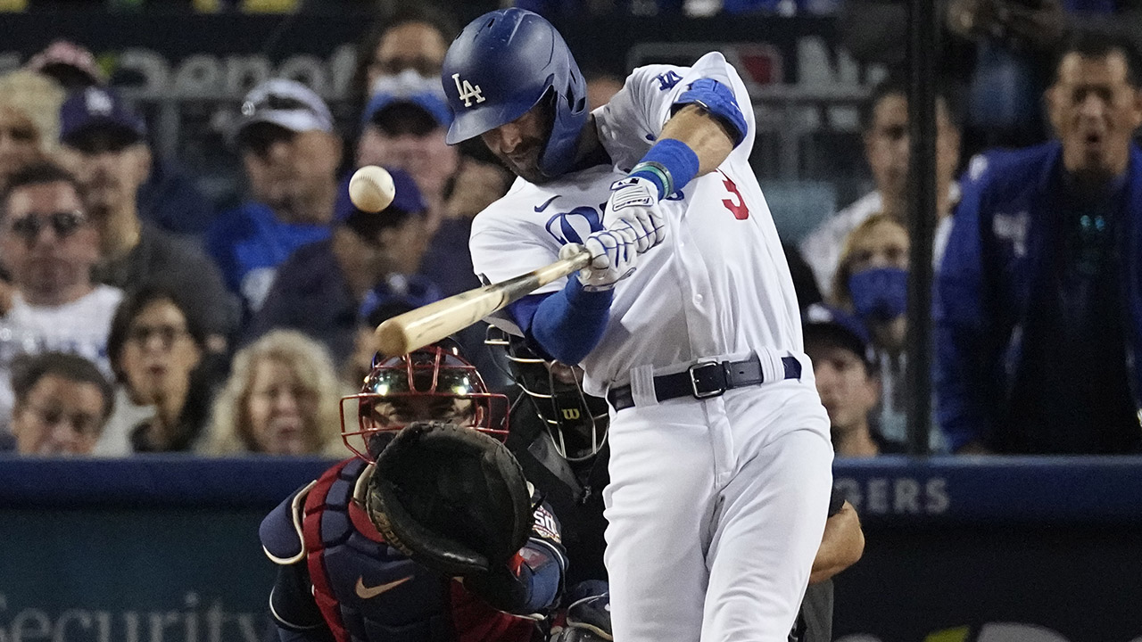 Chris Taylor's massive triple play keeps the Dodgers alive in NLCS