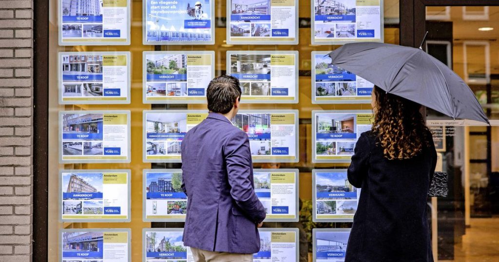CBS Sees Biggest Home Price Increase Since 2000 |  Money