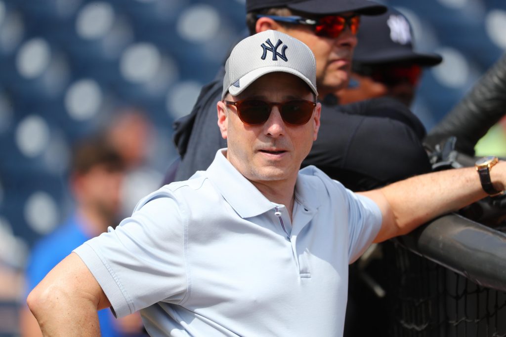 GM: Yankees 'must tackle' Shortstop in Offseason