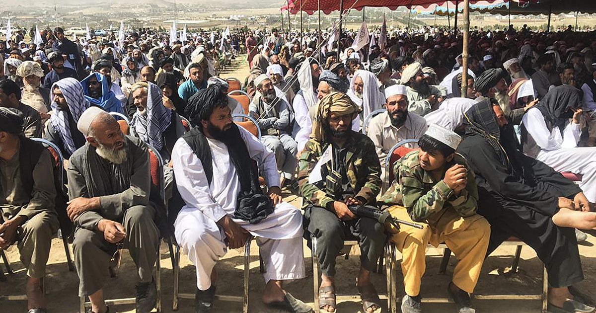 Taliban celebrate seizing power with demonstration near Kabul |  Abroad