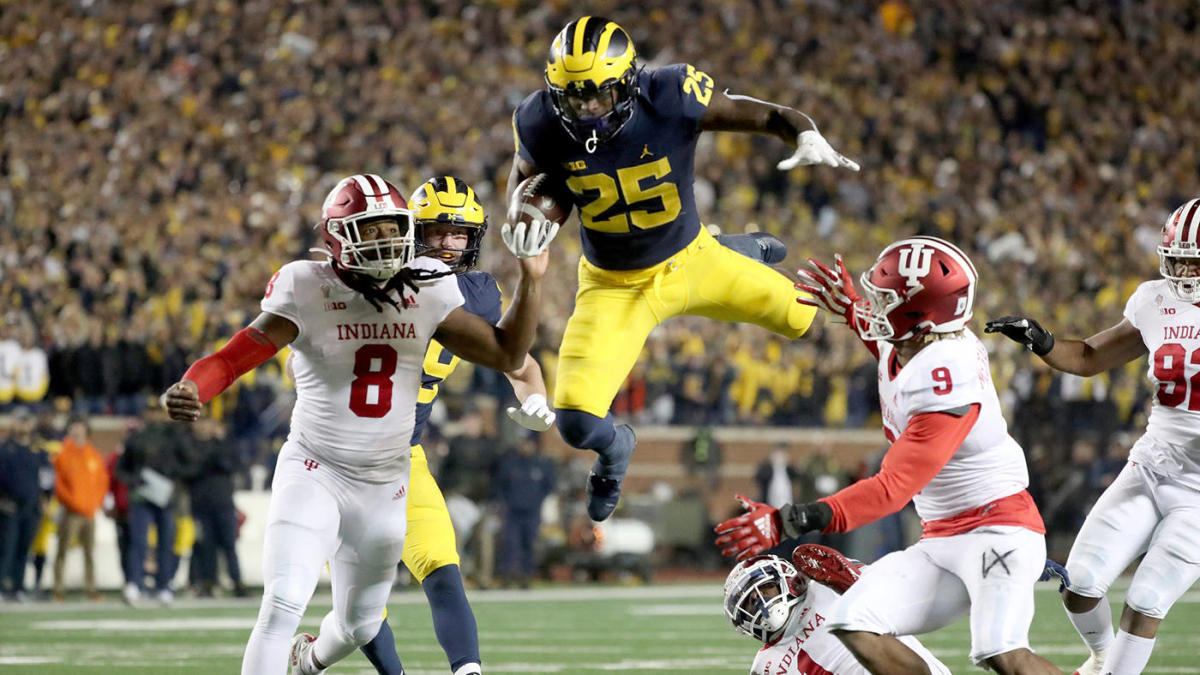 College football scores, rankings, highlights: Michigan, Oregon advance with frequent calls and close turmoil