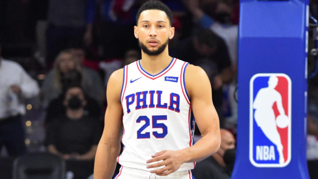 Ben Simmons' business talks are gaining momentum;  Trail Blazers will not include Damien Lillard in any deal, per report