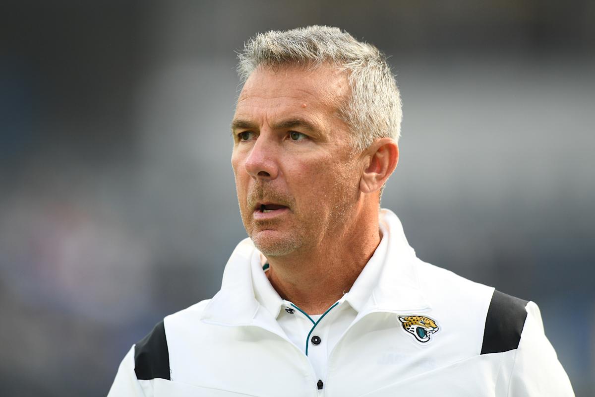 Jaguars don't want to pay Urban Meyer's contract