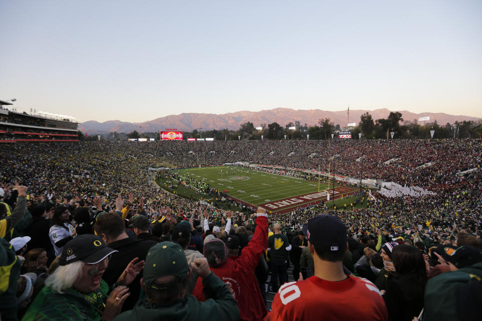 Jan 1, 2015: General view of the Rose Bowl at sunset during the college football semifinal, the Rose Bowl game presented by the Northwestern Mutual between Seminole State Florida and the Oregon Ducks at the Rose Bowl in Pasadena, California.  (Photo by Ric Tapia/Icon Sportswire/Corbis/Icon Sportswire via Getty Images)