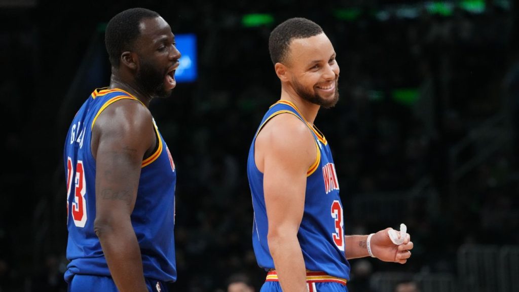 Golden State Warriors' Stephen Curry (quad), Draymond Green (hip) to miss the Pelicans . match