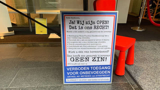 Several stores open in protest against Corona’s measures |  1 Limburg