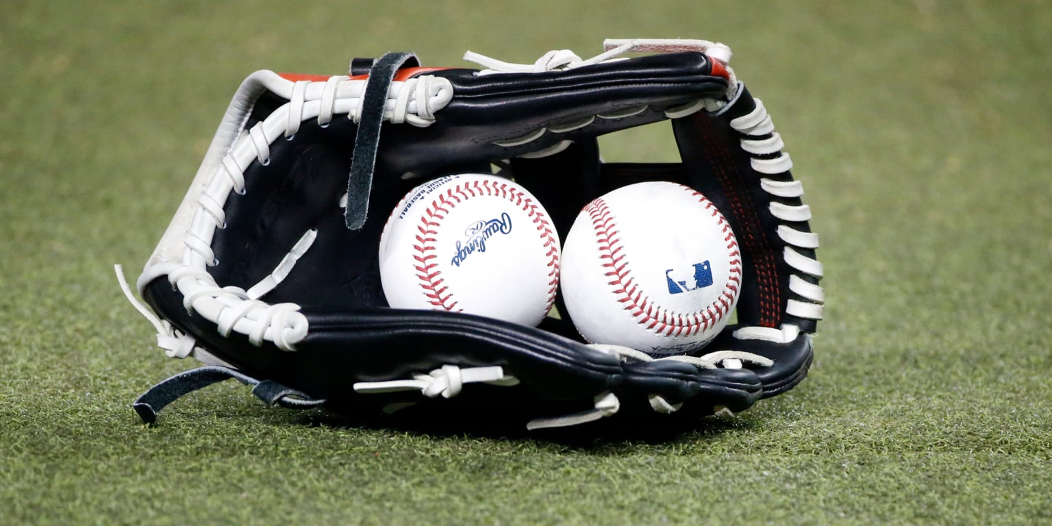 MLB, MLBPA continue negotiations