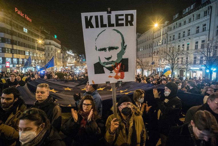 A pro-Ukrainian demonstration in Wenceslas Square in the Czech capital Prague.  AFP photo