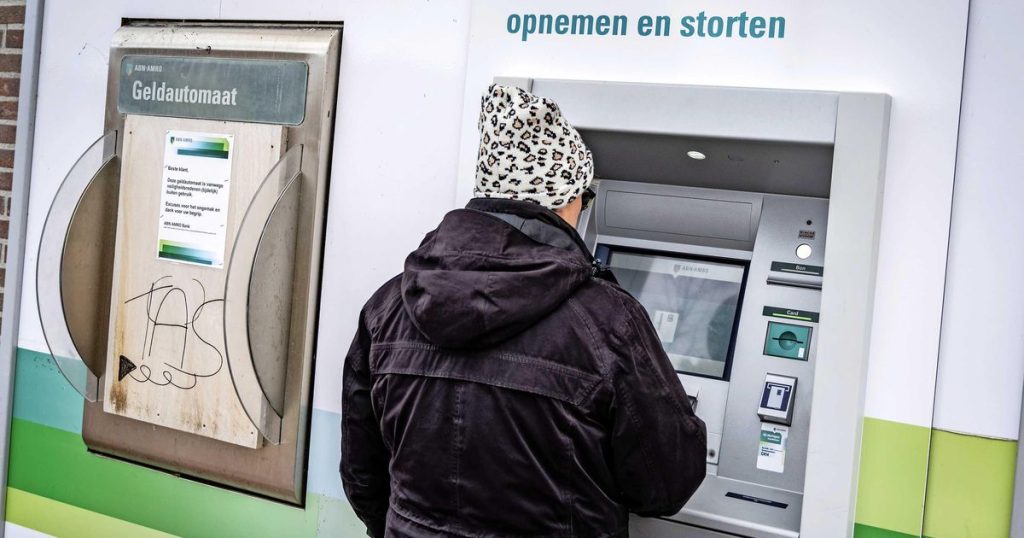 ABN Amro may request money for cash withdrawals |  cash