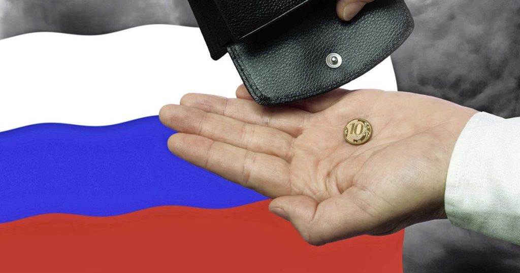 New sanctions hurt Russia more |  Financial issues