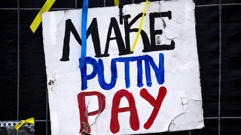Sanctioned Russia could go bankrupt within a month