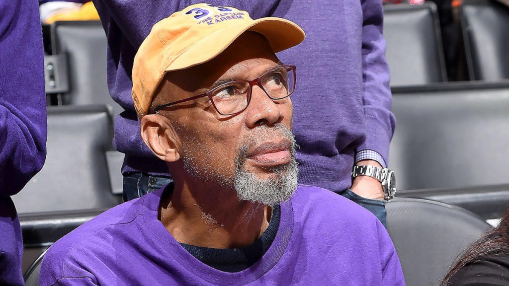 Lakers legend Kareem Abdul-Jabbar explains why LeBron James should be embarrassed dealing with COVID-19
