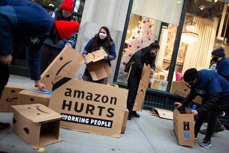 Amazon employees protest in New York.  They want to be better protected during the mission against Govt.  Image AFP