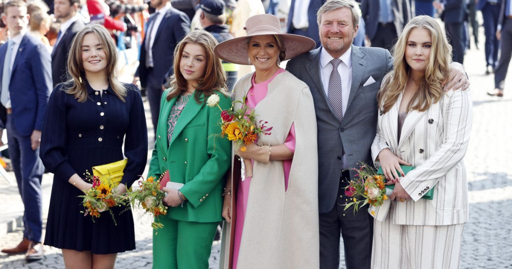 This is what Queen Maxima and the princesses wore |  Women