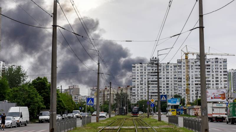 Kyiv equipped with a missile attack and a 'dangerous missile close to a nuclear power plant'