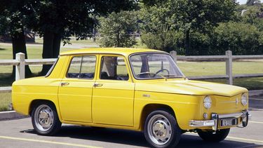 Renault 8