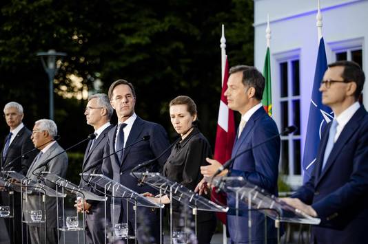 Latvian Prime Minister Krisjanis Karenz, Portuguese Prime Minister Antonio Costa, NATO Secretary General Jens Stoltenberg, Prime Minister Mark Rutte, Danish Prime Minister Mette Frederiksen, Belgian Prime Minister Alexander de Croo and Polish Prime Minister Mateusz Morawiecki last night during a press conference in Katshuis after A meeting in preparation for the NATO summit in Madrid.