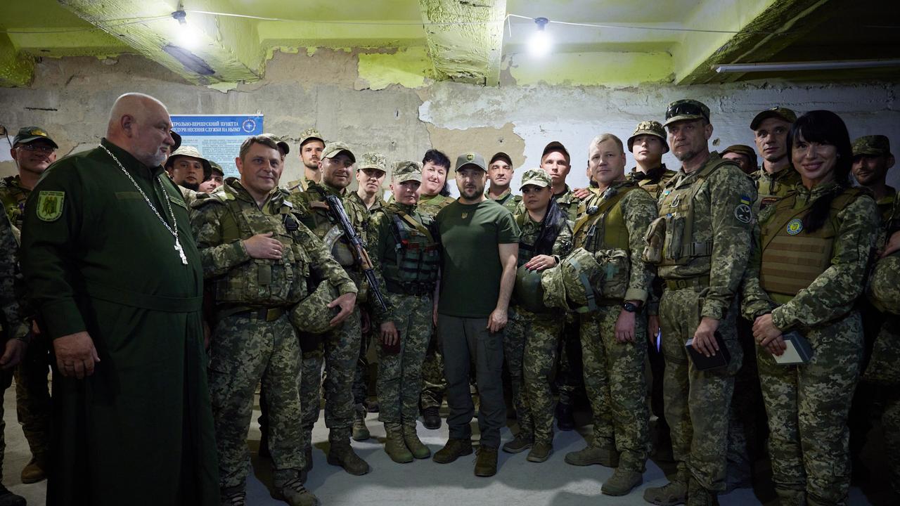 Zelensky visits the military in the southern Ukrainian town of Mykolaiv to discuss the current situation.