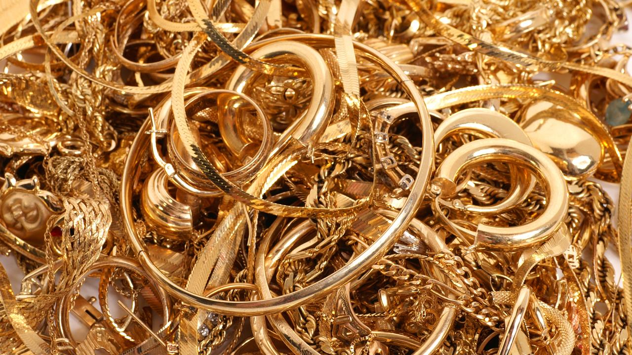 The United Kingdom, the United States, Japan and Canada have all banned the import of Russian gold  Now
