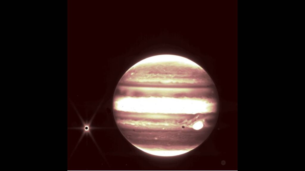 The James Webb Space Telescope also looks 'close up': the first image of Jupiter