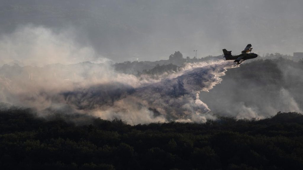 Dutch holidaymakers evacuated from French camp due to wildfires |  Currently