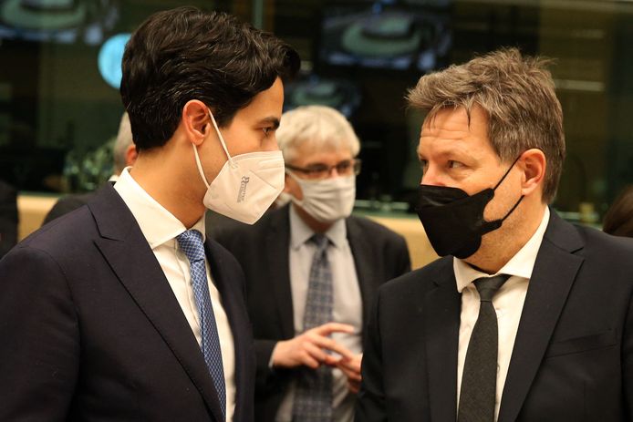 Dutch Climate Minister Rob Getten (left) and his German colleague Robert Habeck.