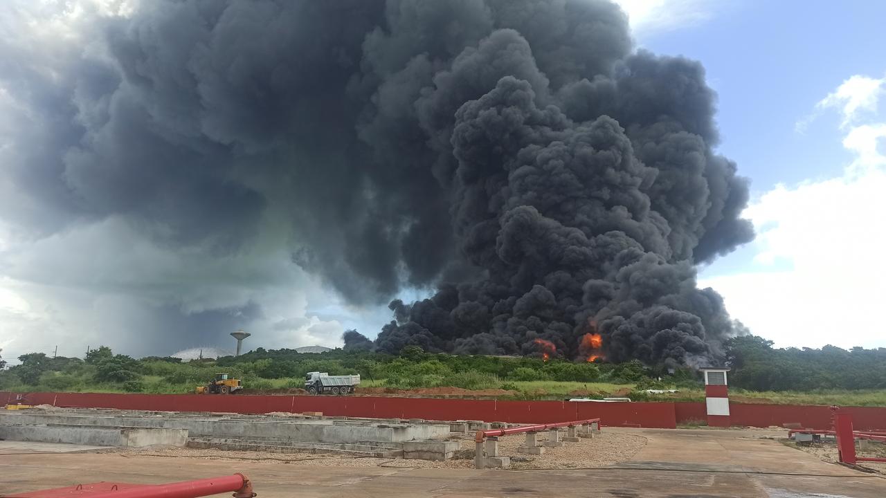At least 120 injured in Cuban oil tank fire, 17 firefighters missing |  Currently
