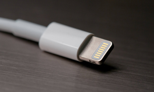 The Lightning port is also limited to USB 2.0 speeds on the new iPhone 14