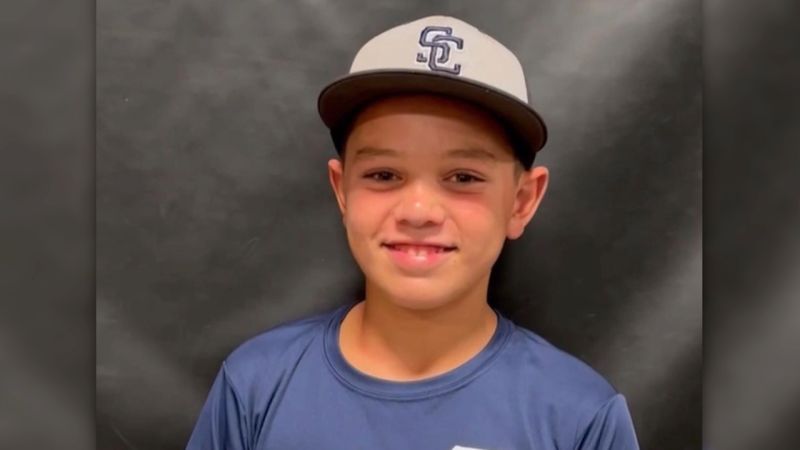 Easton Oliverson: Little Leaguer family seriously injured after falling from bunk bed sues league and bed manufacturer