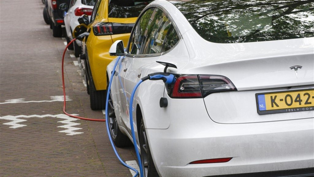 House of Representatives in low parking rates for electric cars