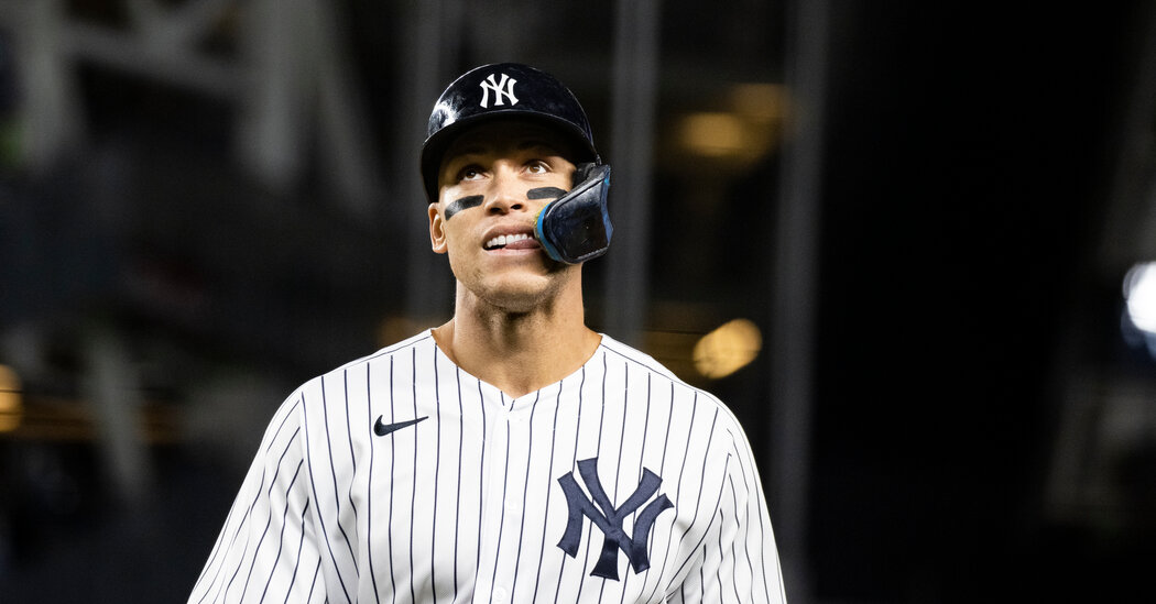 Judge just misses Homer’s record-breaking Yankees playoff role