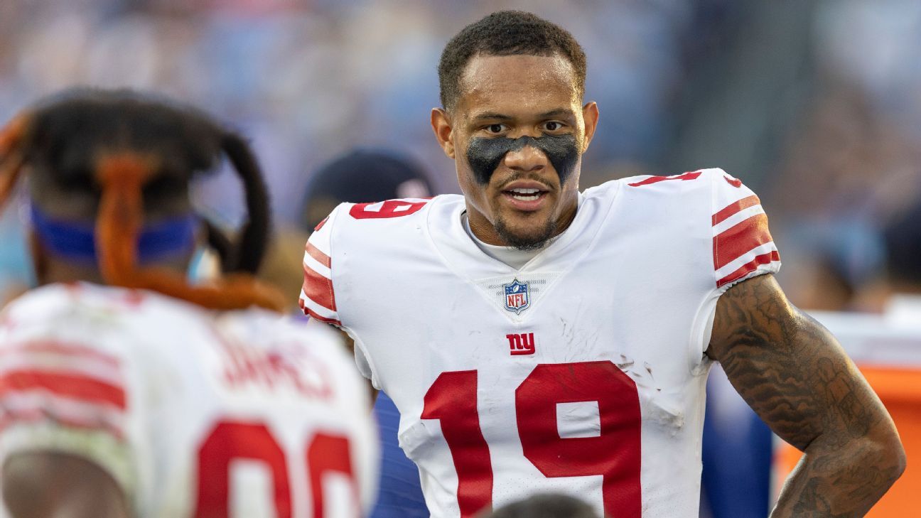 New York Giants WR Kenny Golladay only got two photos taken on Sunday
