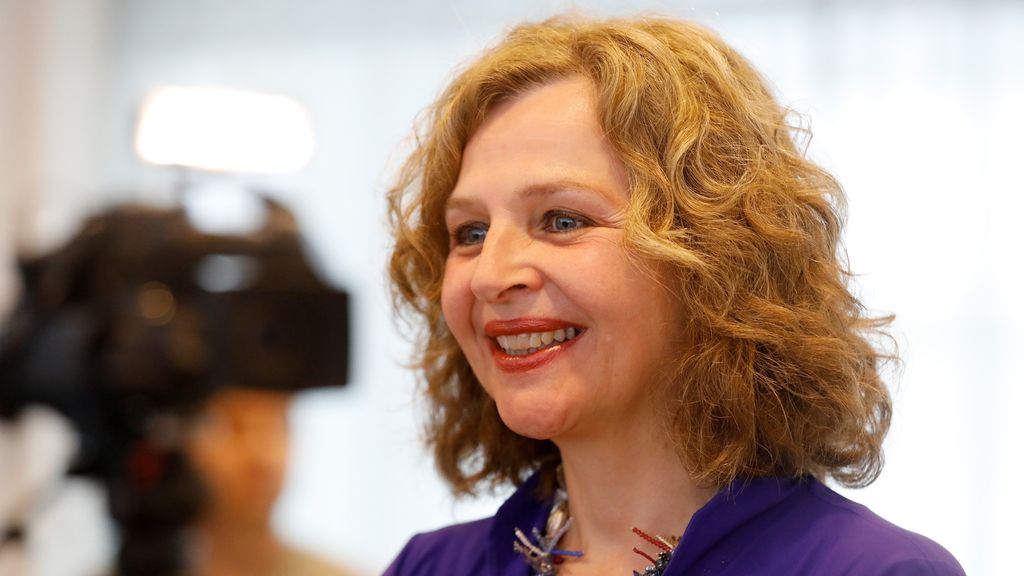 VVD - Eminent Edith Schippers Possibly Leader of the Senate