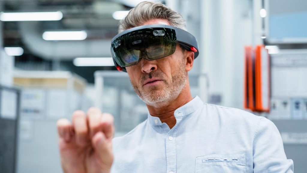 Apple's augmented reality glasses will get an iris scanner, according to sources |  Technique