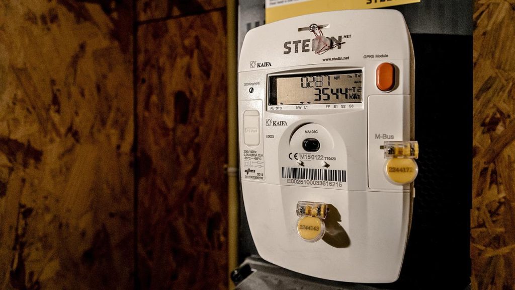 Cabinet is also considering offsetting half of the rising energy costs for SMEs |  cost crisis