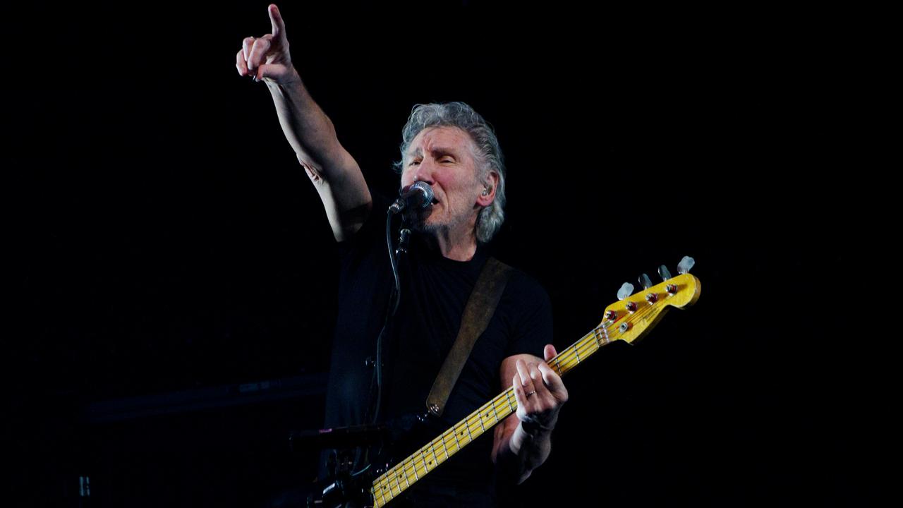 Sale of Pink Floyd music rights suspended due to controversy between band members |  Music