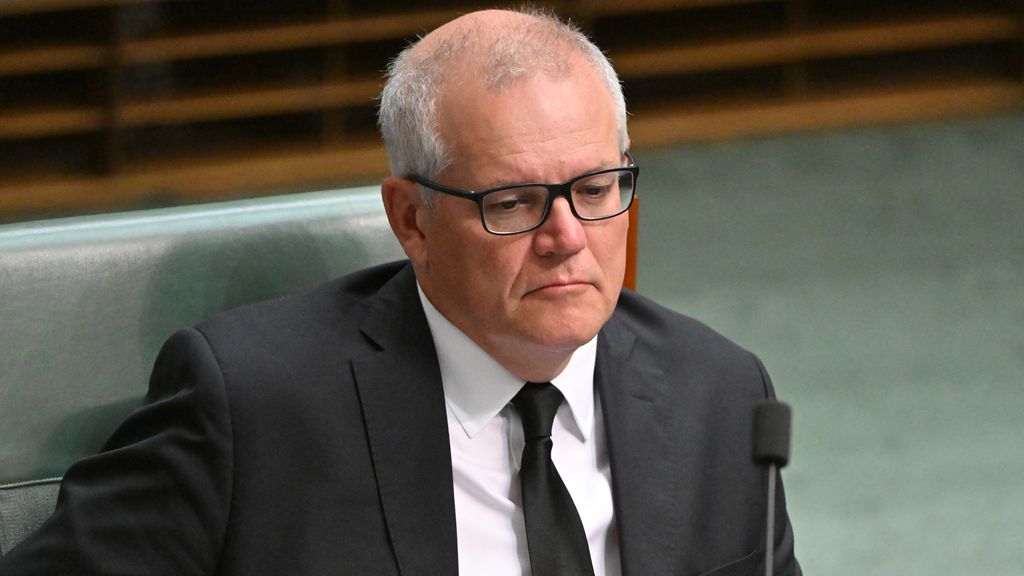 Former Australian Prime Minister reprimanded for holding secret cabinet posts