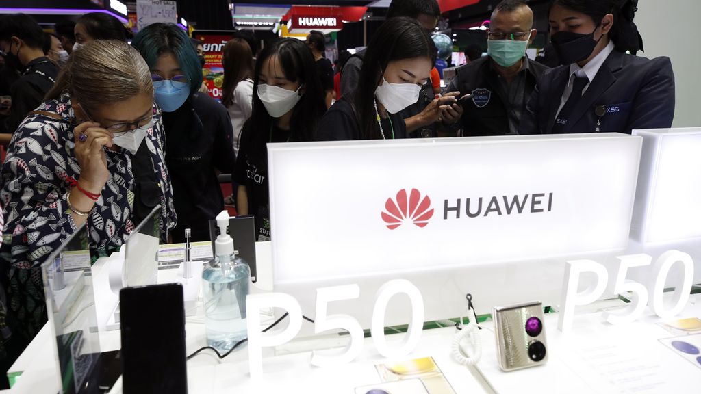 The US has banned the sale of equipment from Huawei and four Chinese companies