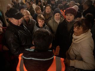 Oekraïne begint evacuatie inwoners verwoeste zuidelijke steden vanwege winter