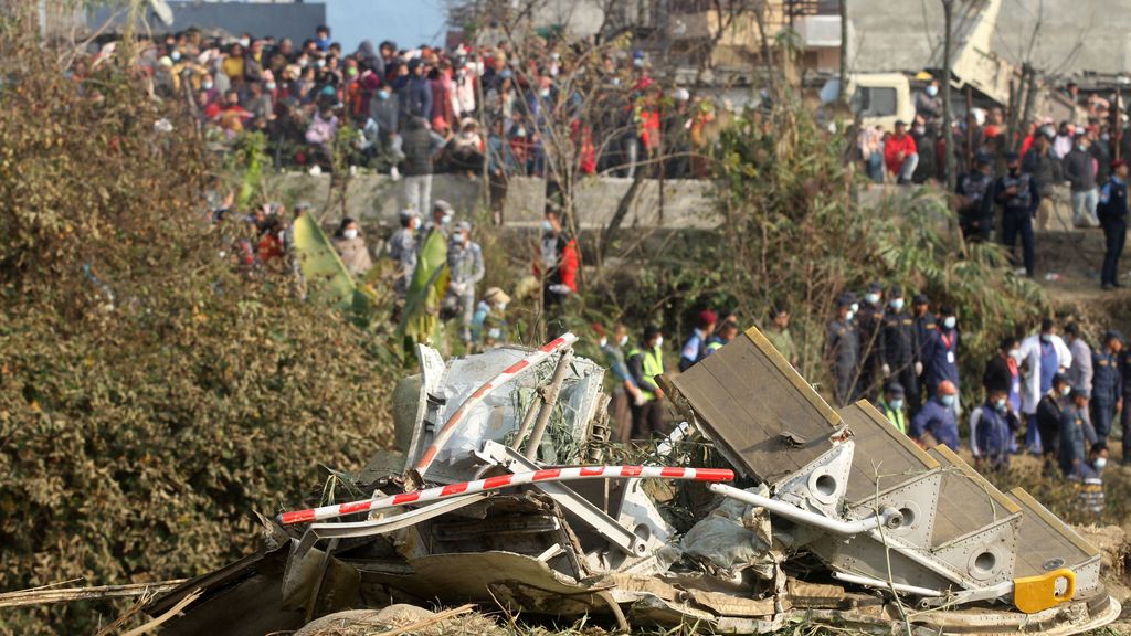 No more hope for Nepalese plane crash survivors