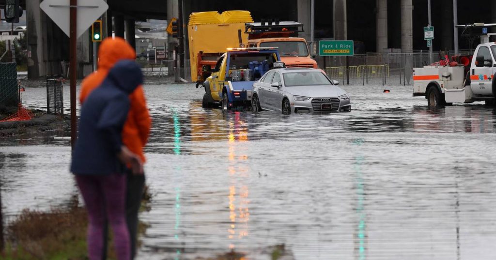 California declares state of emergency due to extreme weather: 'San Francisco prepares for war' |  Abroad