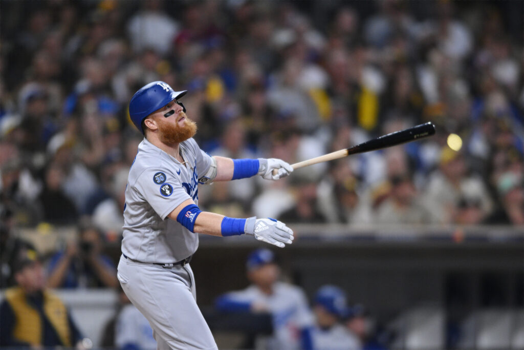 Details about Justin Turner's contract with the Red Sox