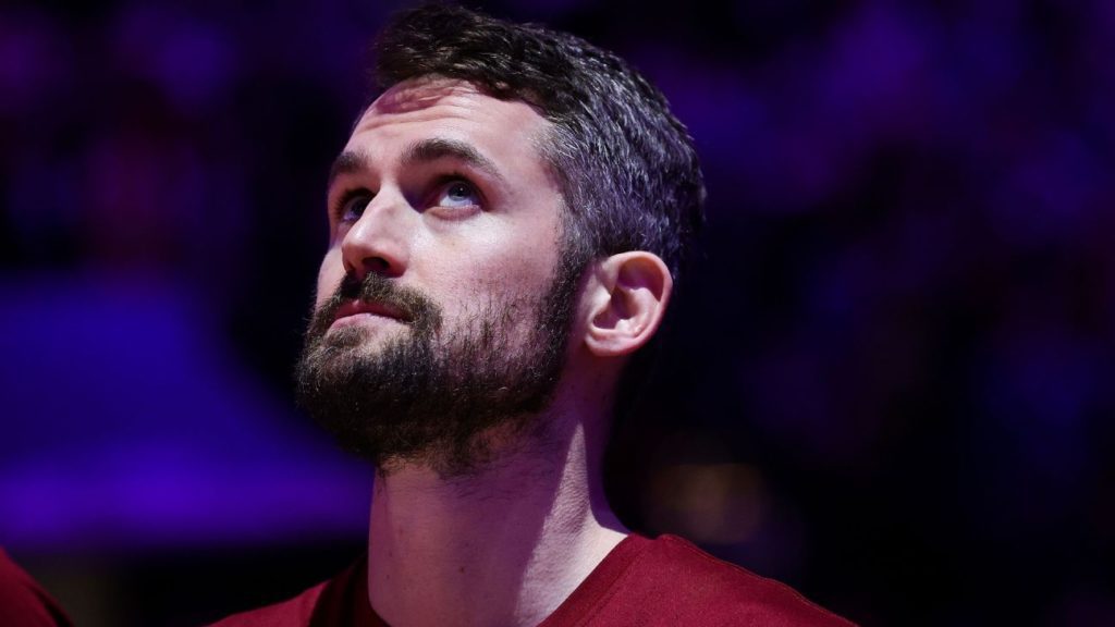 Kevin Love signs with the Heat after purchasing Cleveland, clearing waivers