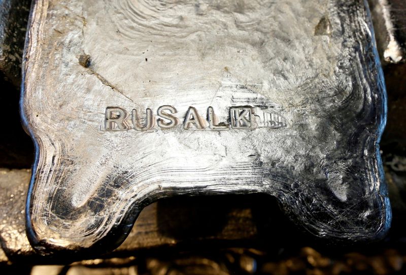 VS legt 200% tarief op voor aluminium uit Rusland - Witte Huis